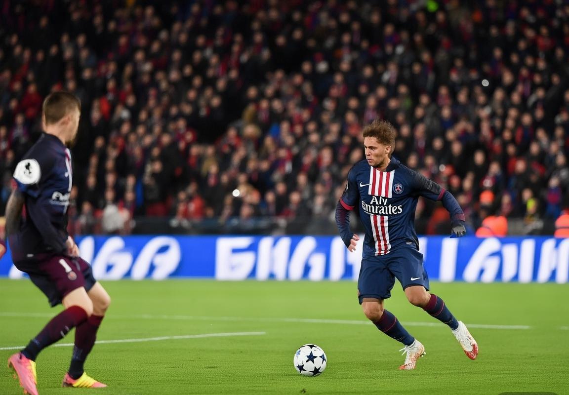 巴黎圣日耳曼VS巴塞罗那：欧冠巅峰对决战术解析